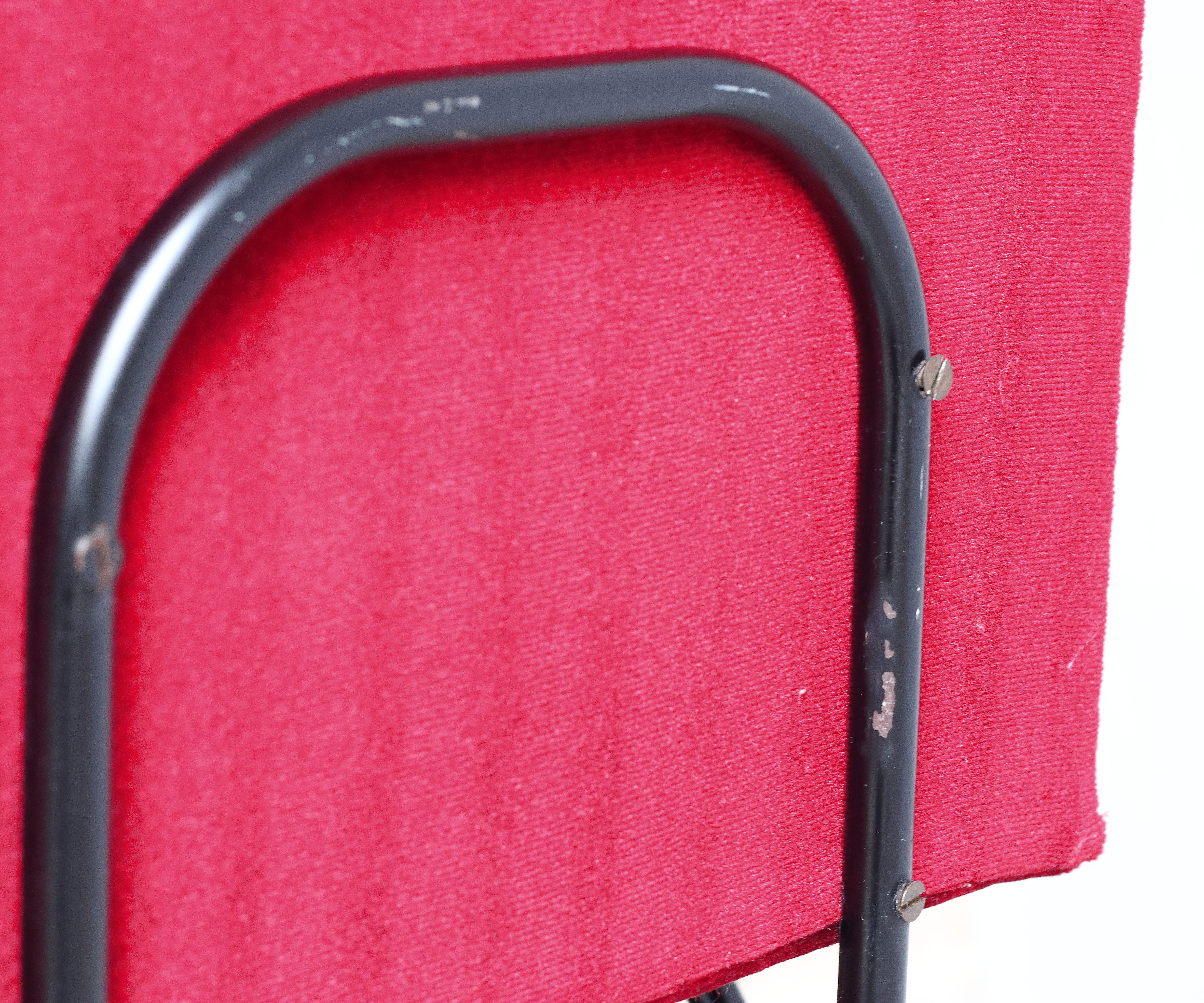 60s design sofa in metal and red velvet