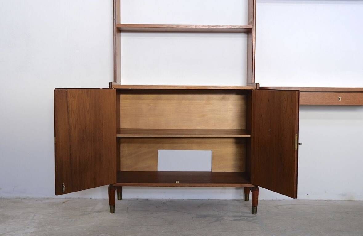 Large Scandinavian wall system in teak with integrated desk – vintage from the 1970s.