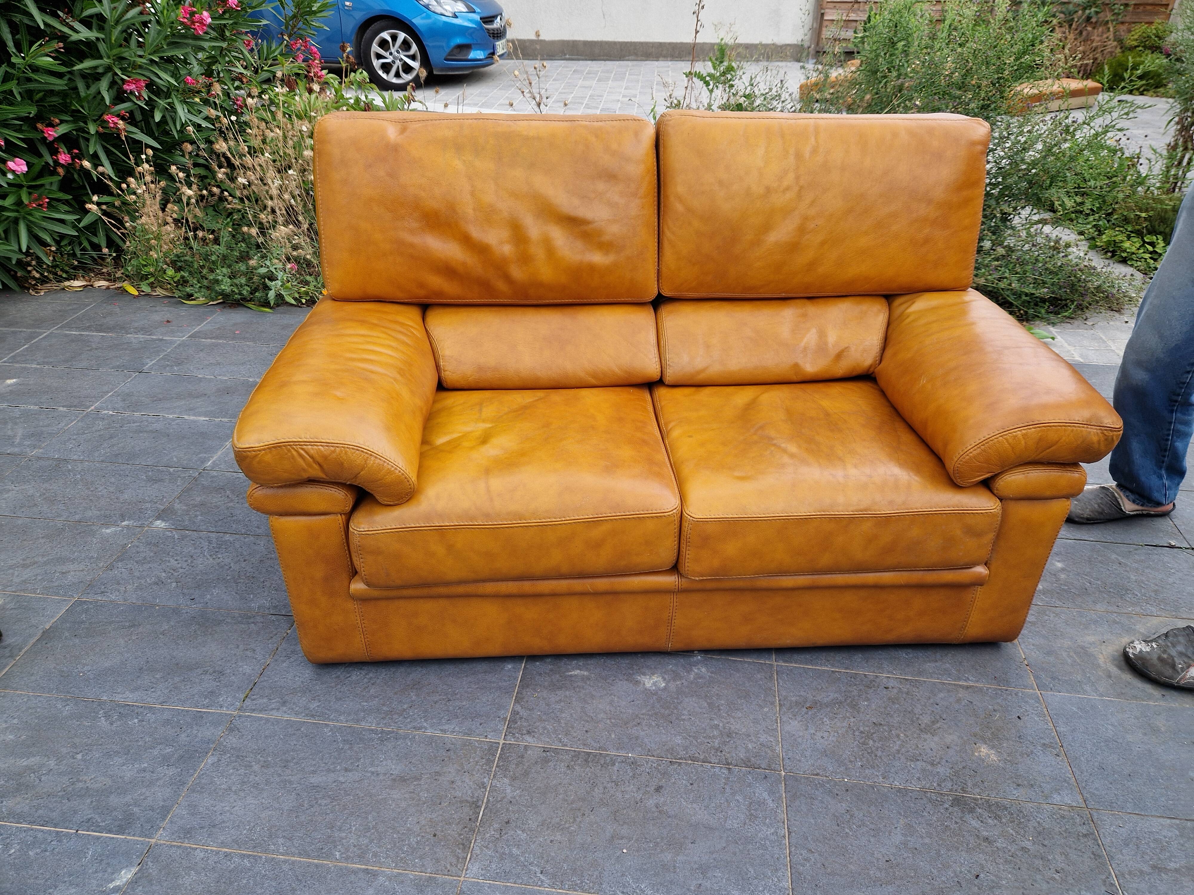 Canape 2 seater full grain leather