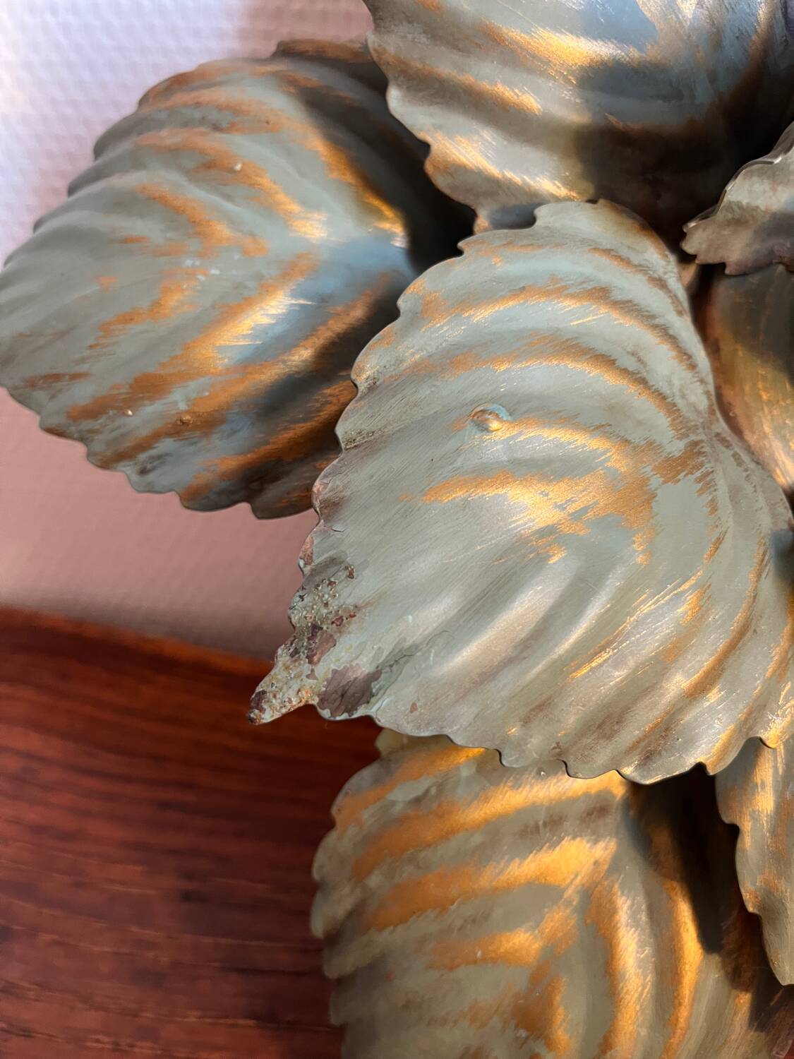 Masca metal flower wall or pendant light