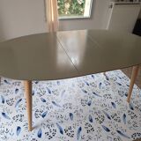 Oqui extendable oval table 140 (220) x 90cm