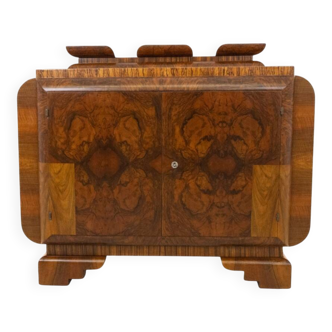 Art Deco walnut chest of drawers, Poland, circa 1930.