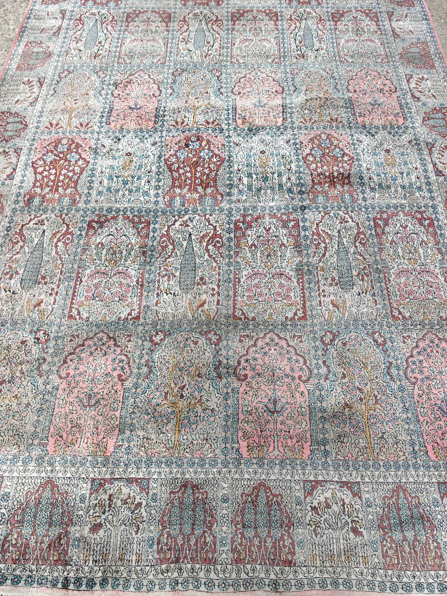 XXL vintage carpet in Kashmir silk Garden of Paradise