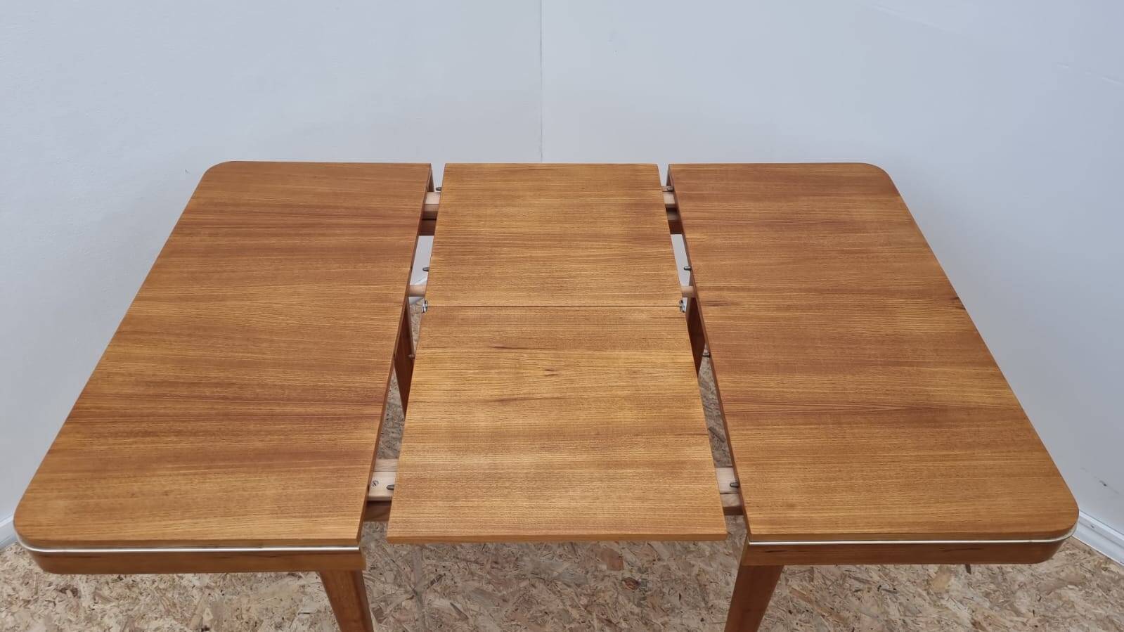 Fully renovated midcentury dining table by Jitona 1960´s, Czechoslovakia