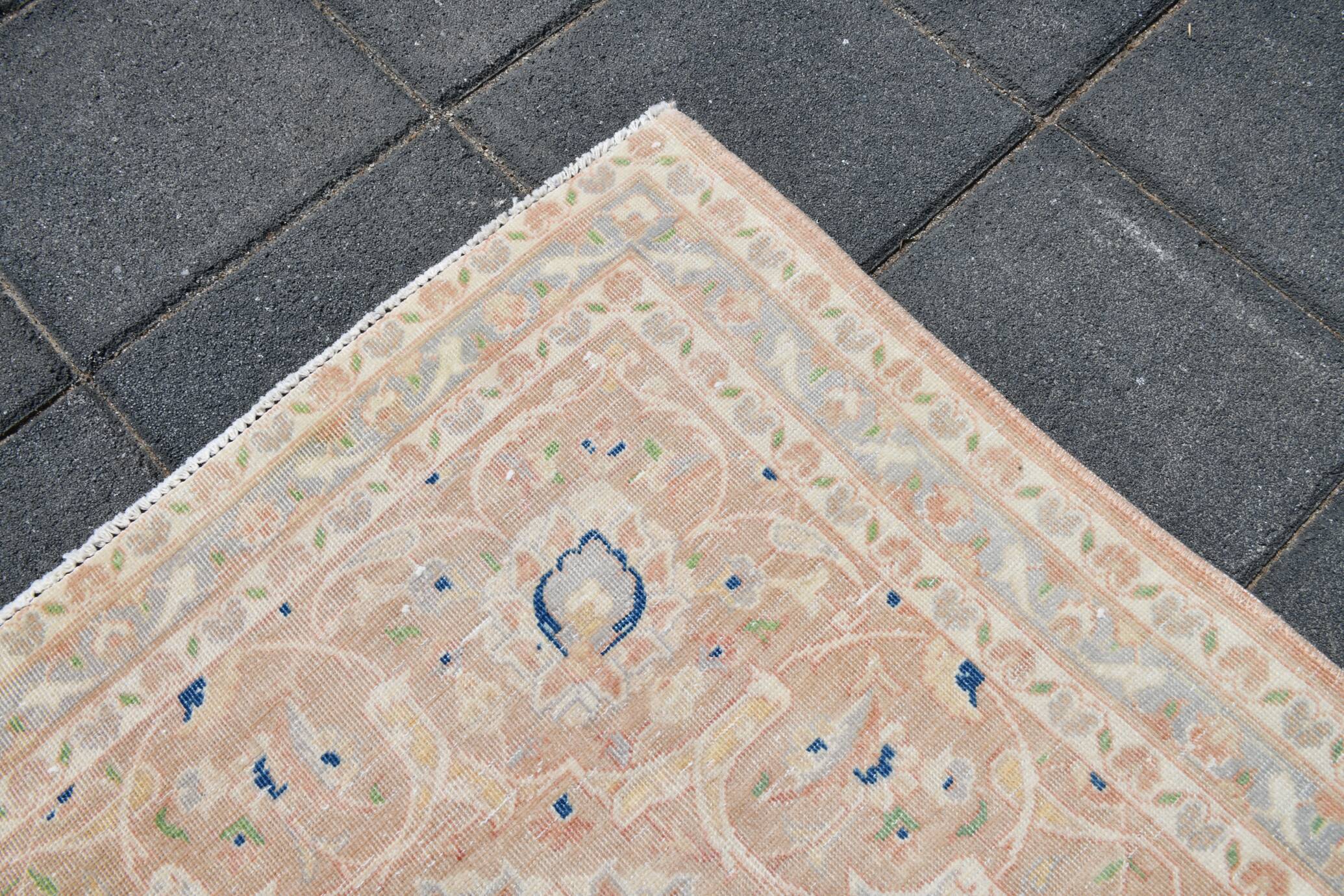 9x13 Blush Pink Vintage Persian Rug, Handmade Luxury Decor, 283x408 Cm