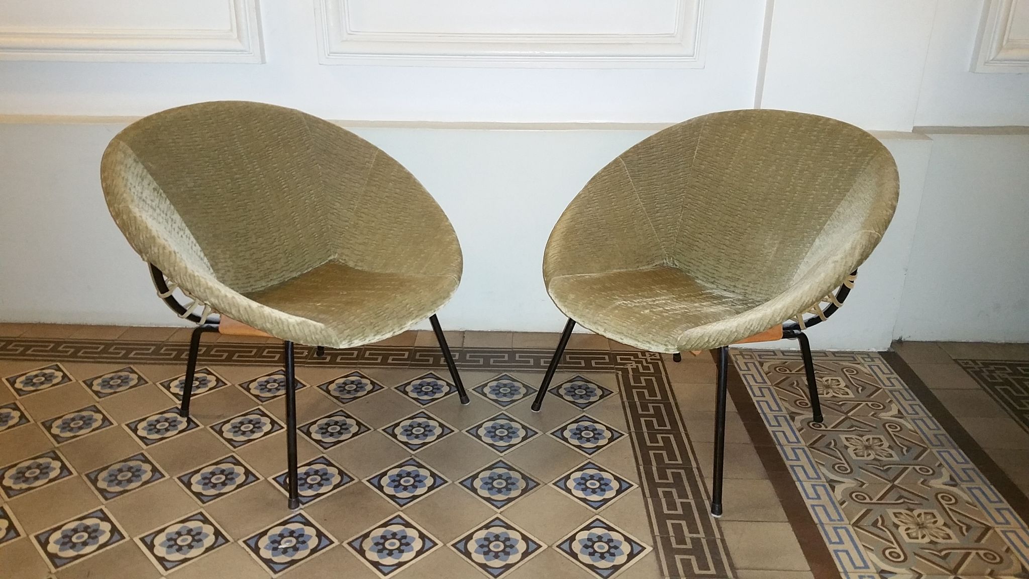 Pair of armcchairs Circle Salamanca Lusch Erzeugnis for Lusch & Co