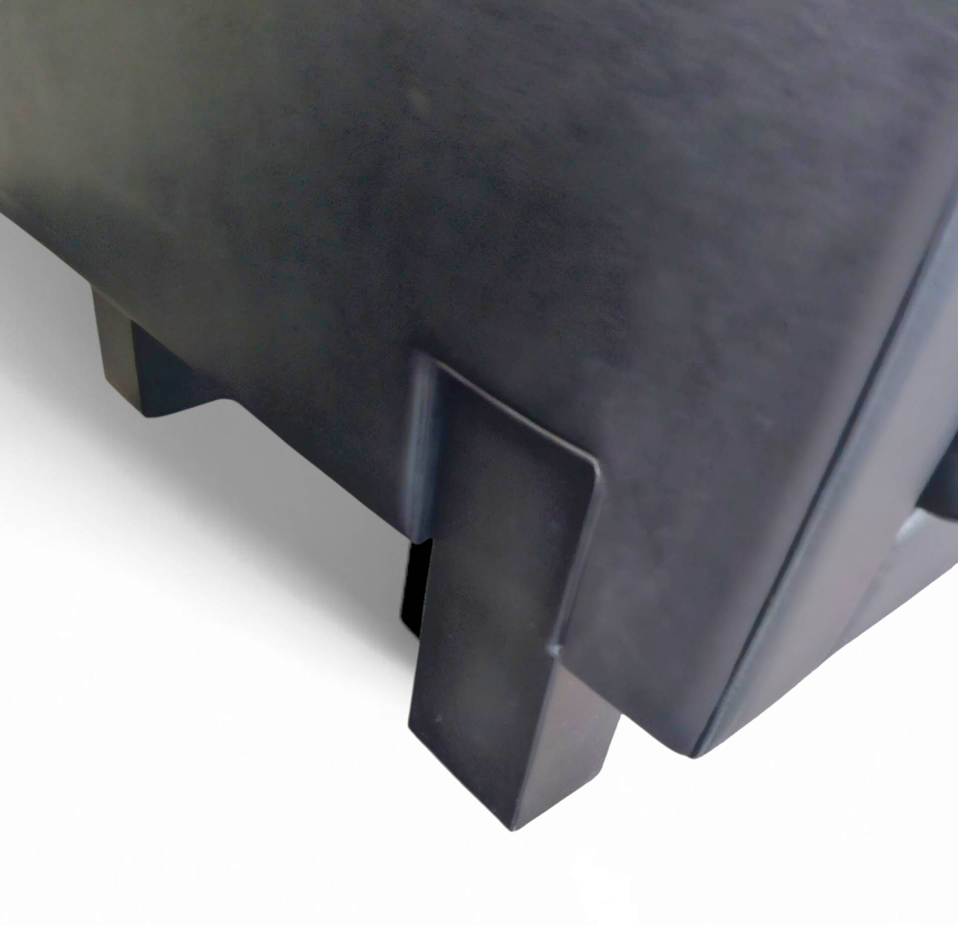 4 x Black Leather Poltrona Frau Moji Armchairs / sofa by Shigeru Uchida