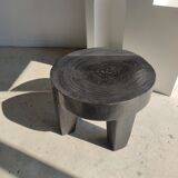 Quadripod coffee table in black monoxyl solid wood