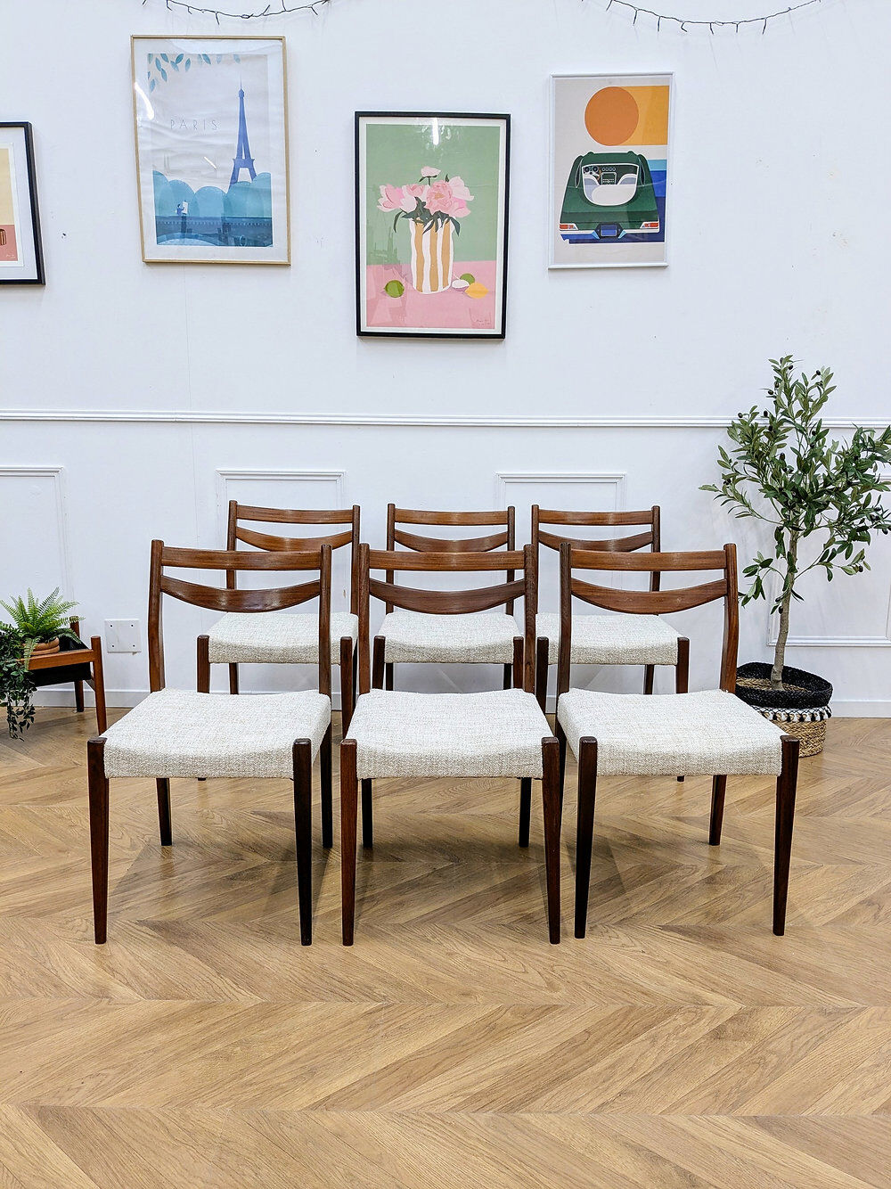 Set of 6 Scandinavian chairs