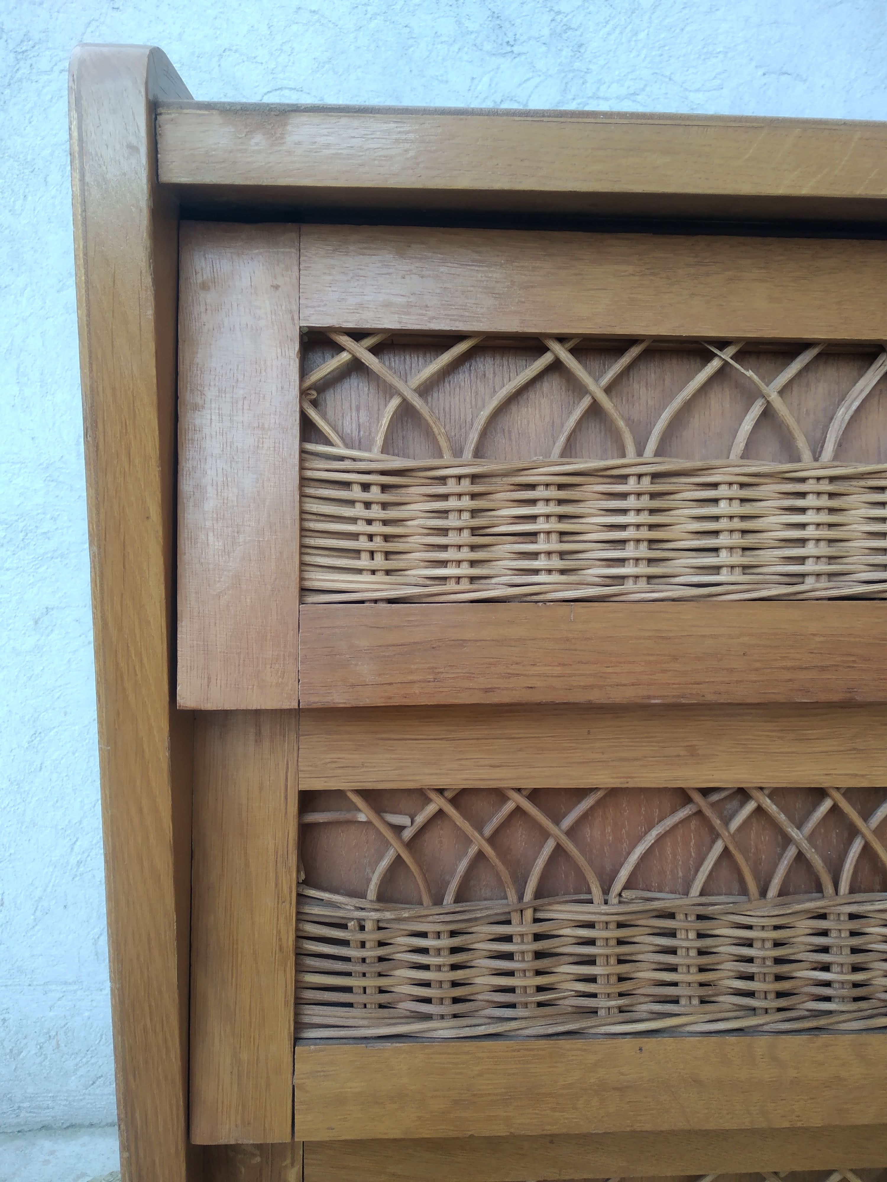 Vintage dresser rattan compass feet
