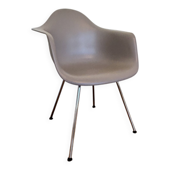 EAMES Plastic Side Chair DAX