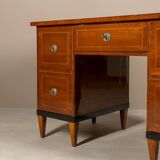Biedermeier Desk in Walnut Veneer, Germany, circa 1830