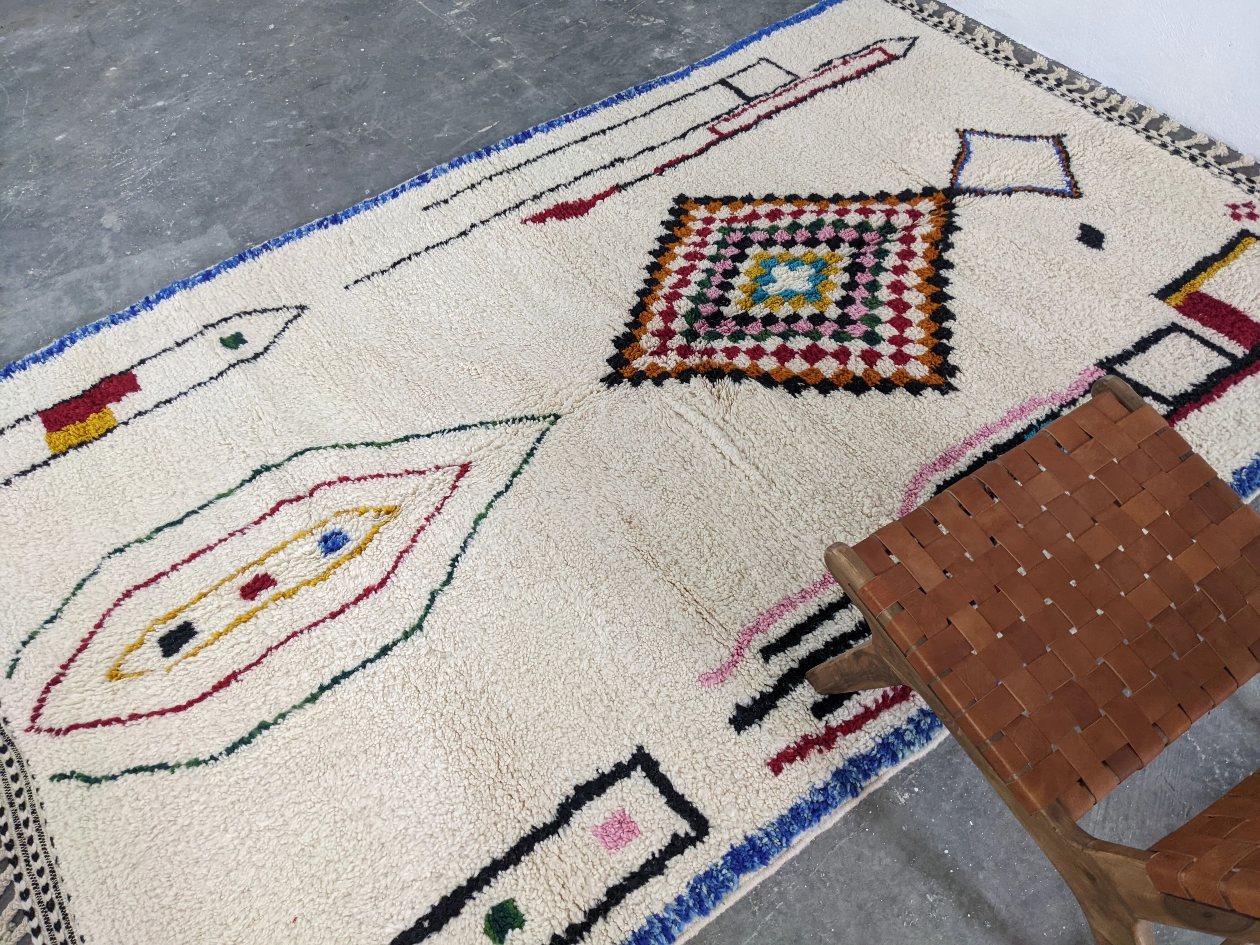 Large Azilal rug, 305 x 200 cm