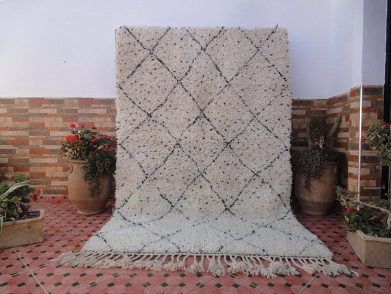 Carpet beni ouarain 242 x 152 cm