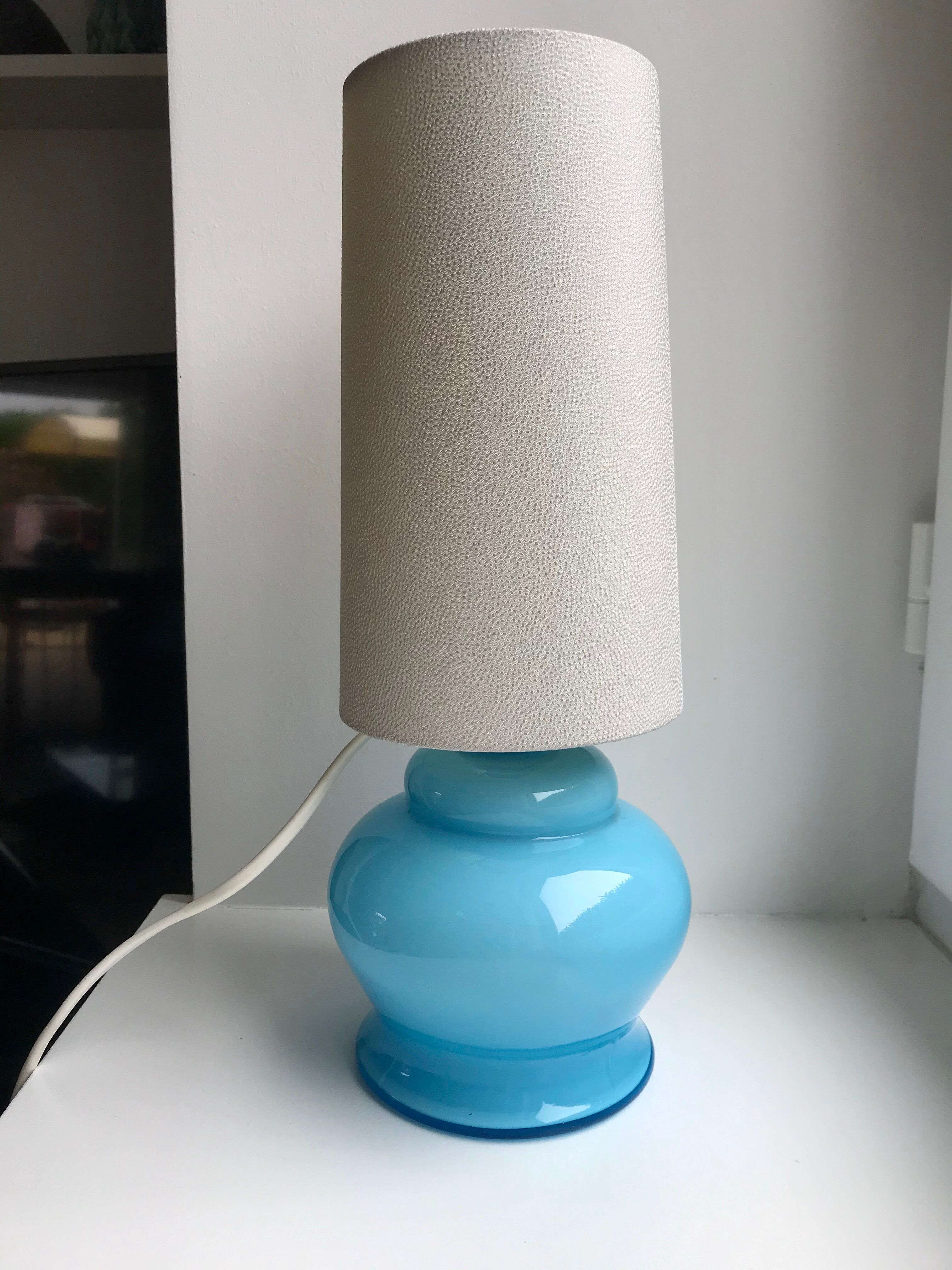 Lamp with blue opaline feet and textured conical lampshade 60s-70s