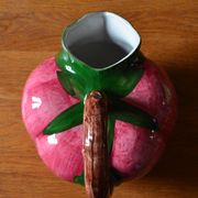Carafe en barbotine italienne