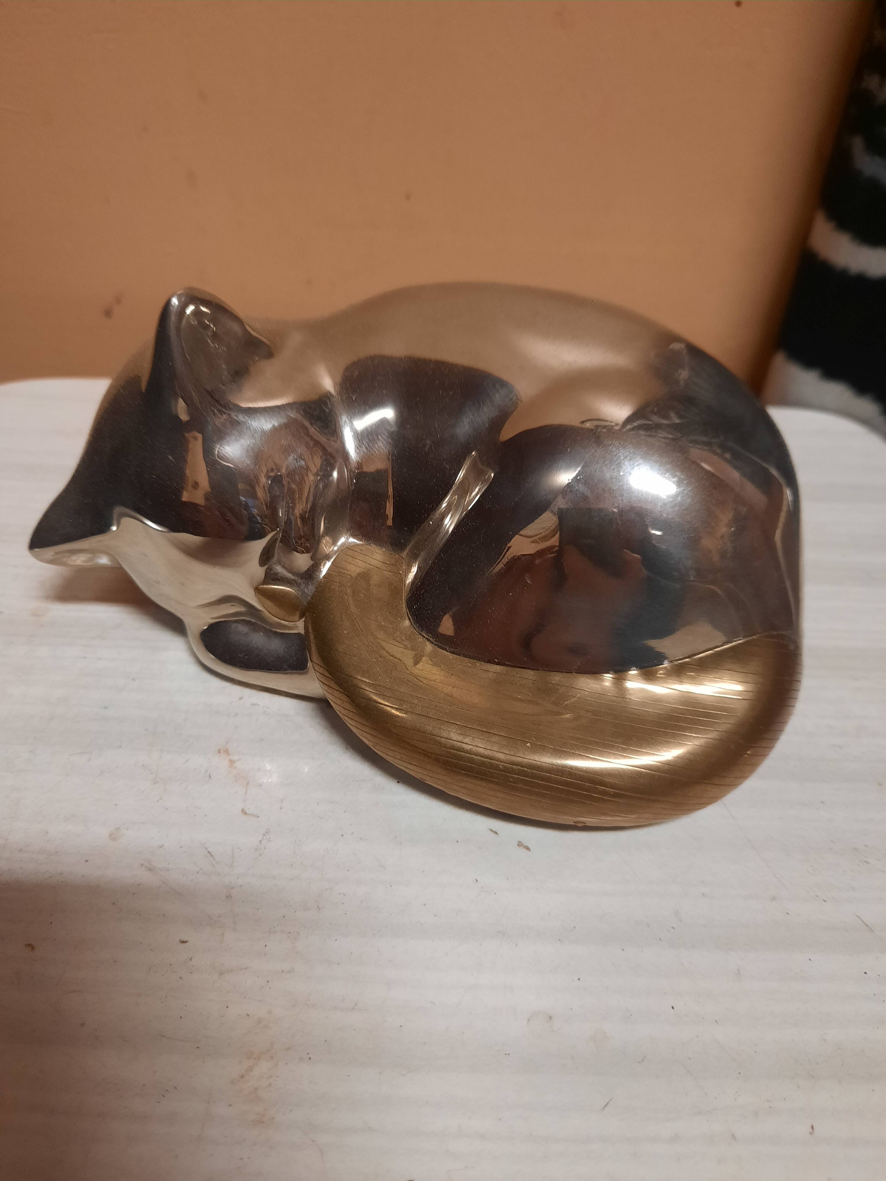 Brass cat