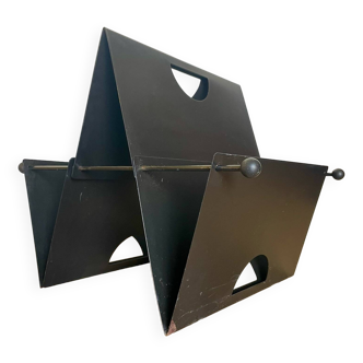Black folded metal magazine rack
