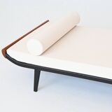 Dick Cordemeyer Lit de repos Cléopâtre en lin blanc Auping Pays-Bas 1954