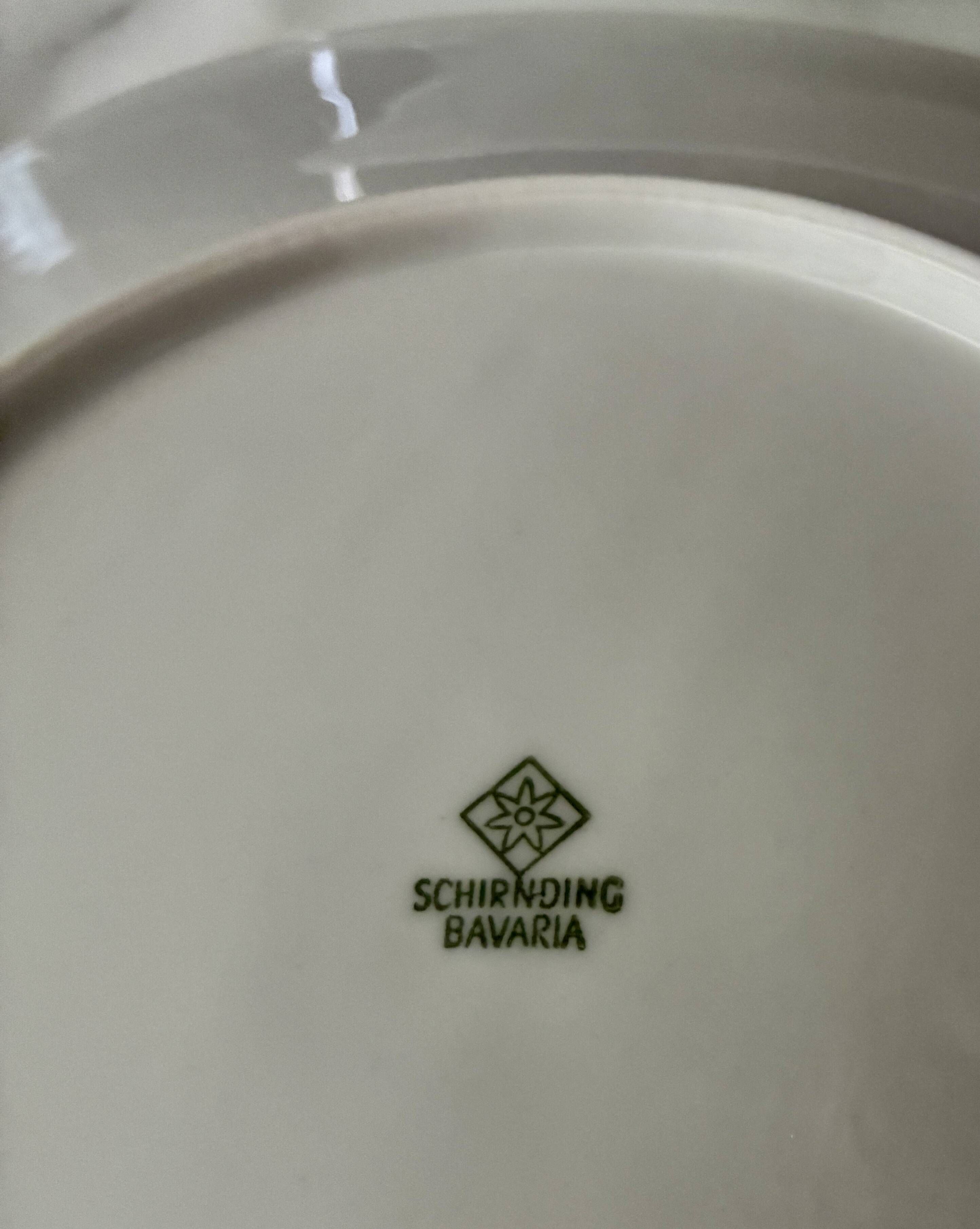 Assiettes plates porcelaine Schirnding  Bavaria