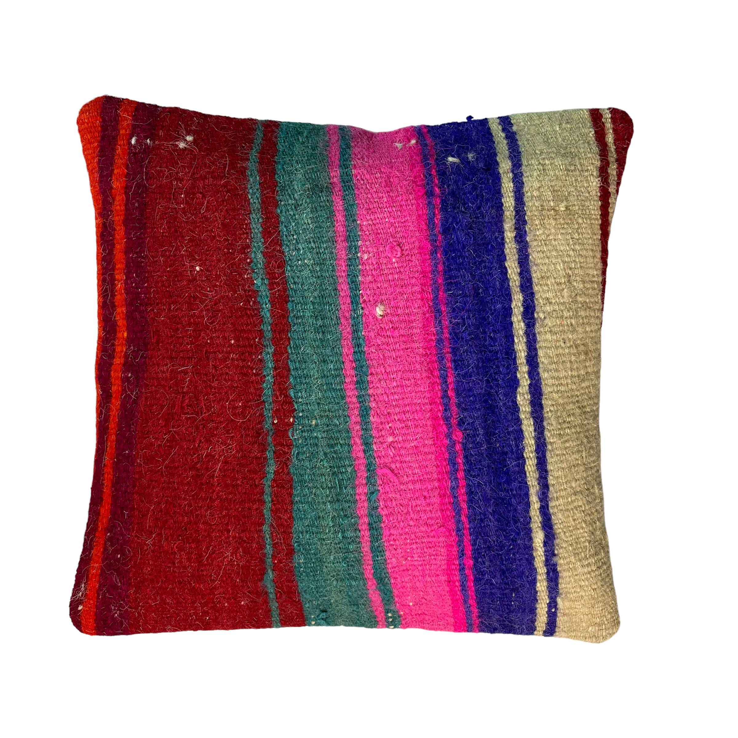 Vintage turkish kilim cushion cover , 40 x 40 cm