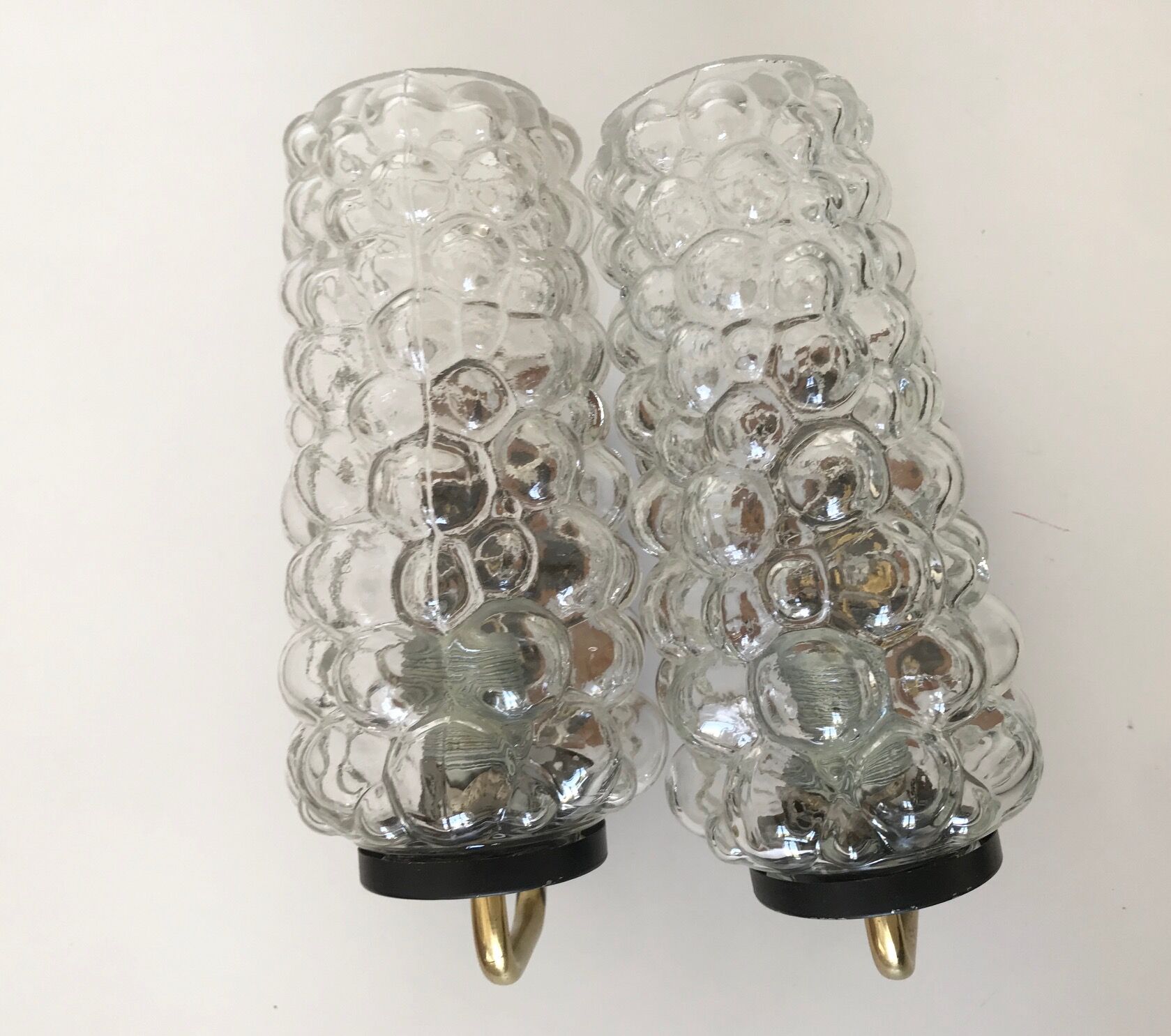 Bully glass sconce