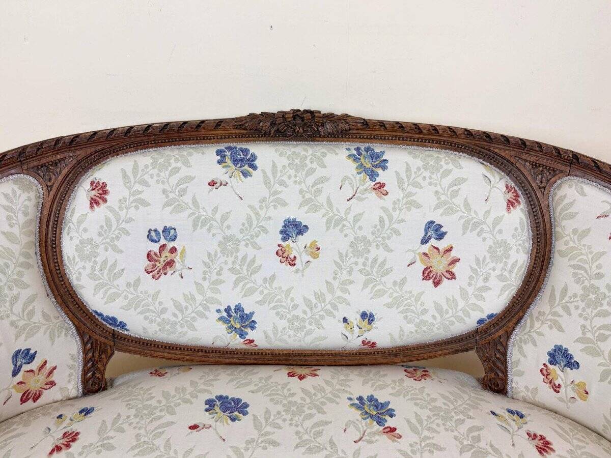 Louis XVI Style Basket Bench with floral fabric