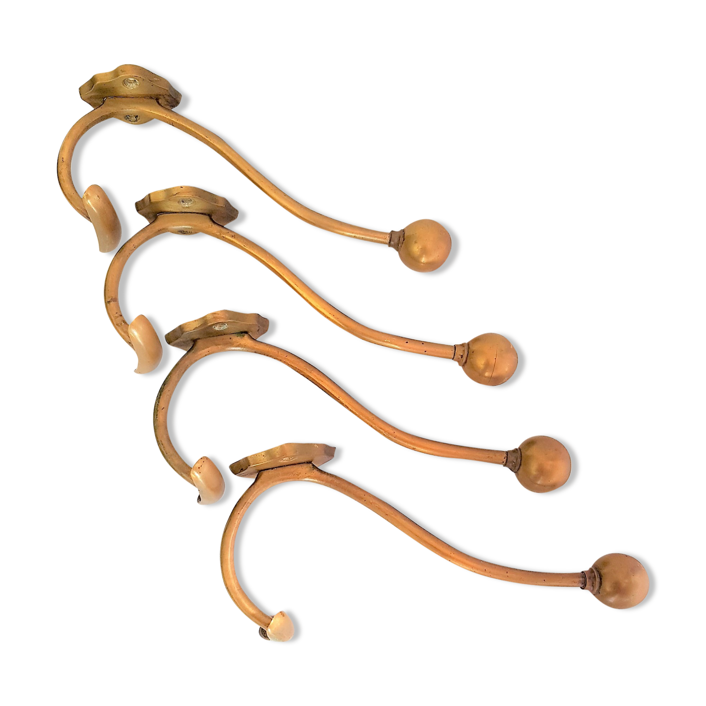 Lot of 4 hooks brass