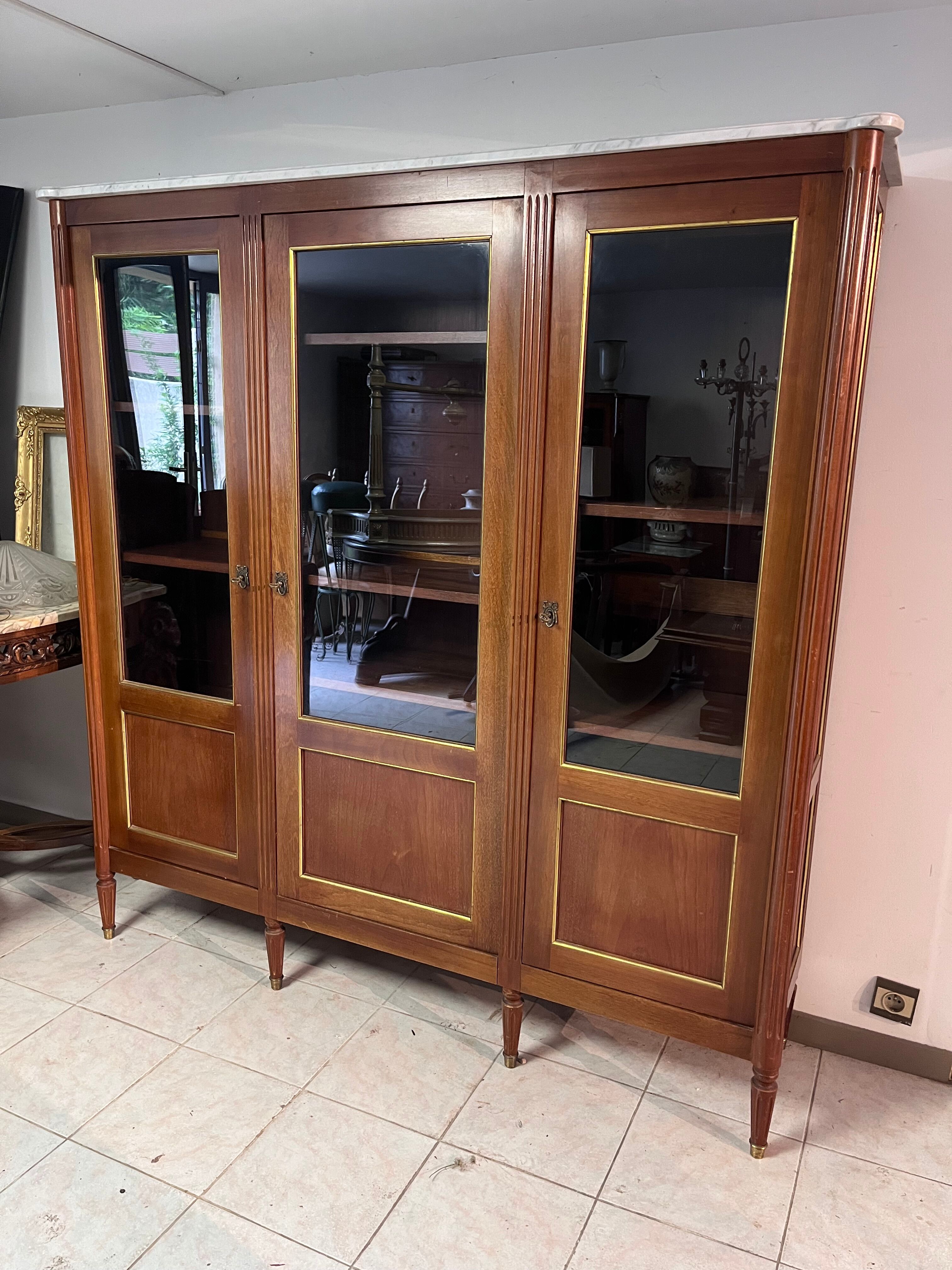 Bibliothèque style Louis XVI acajou 1950