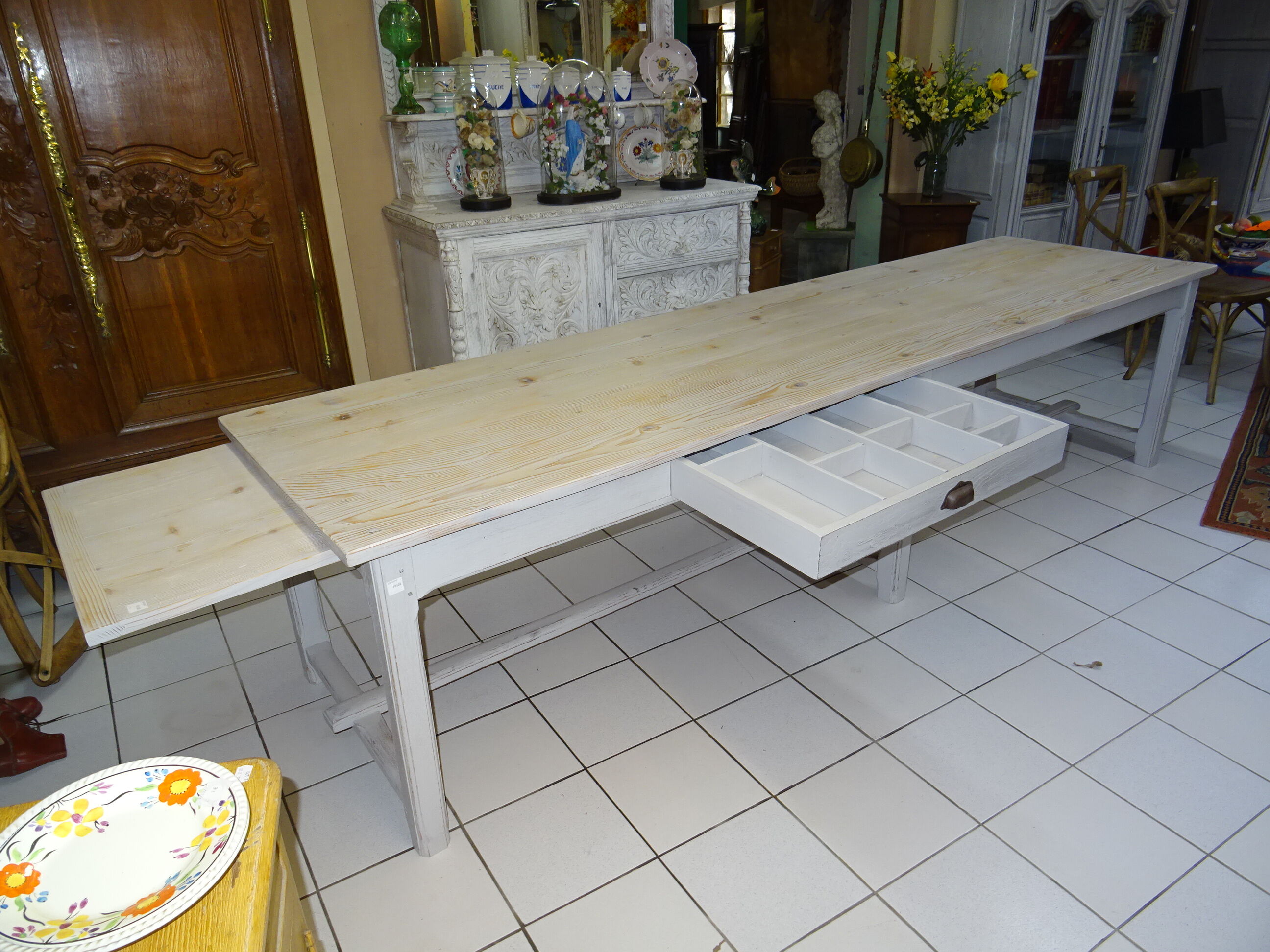 6-foot farm table