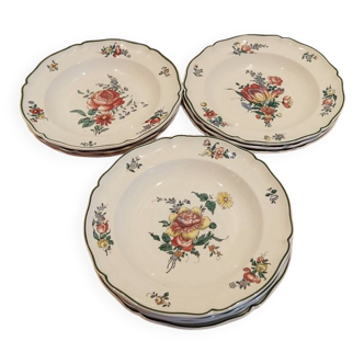 10 vintage Villeroy & Boch plates with flowers