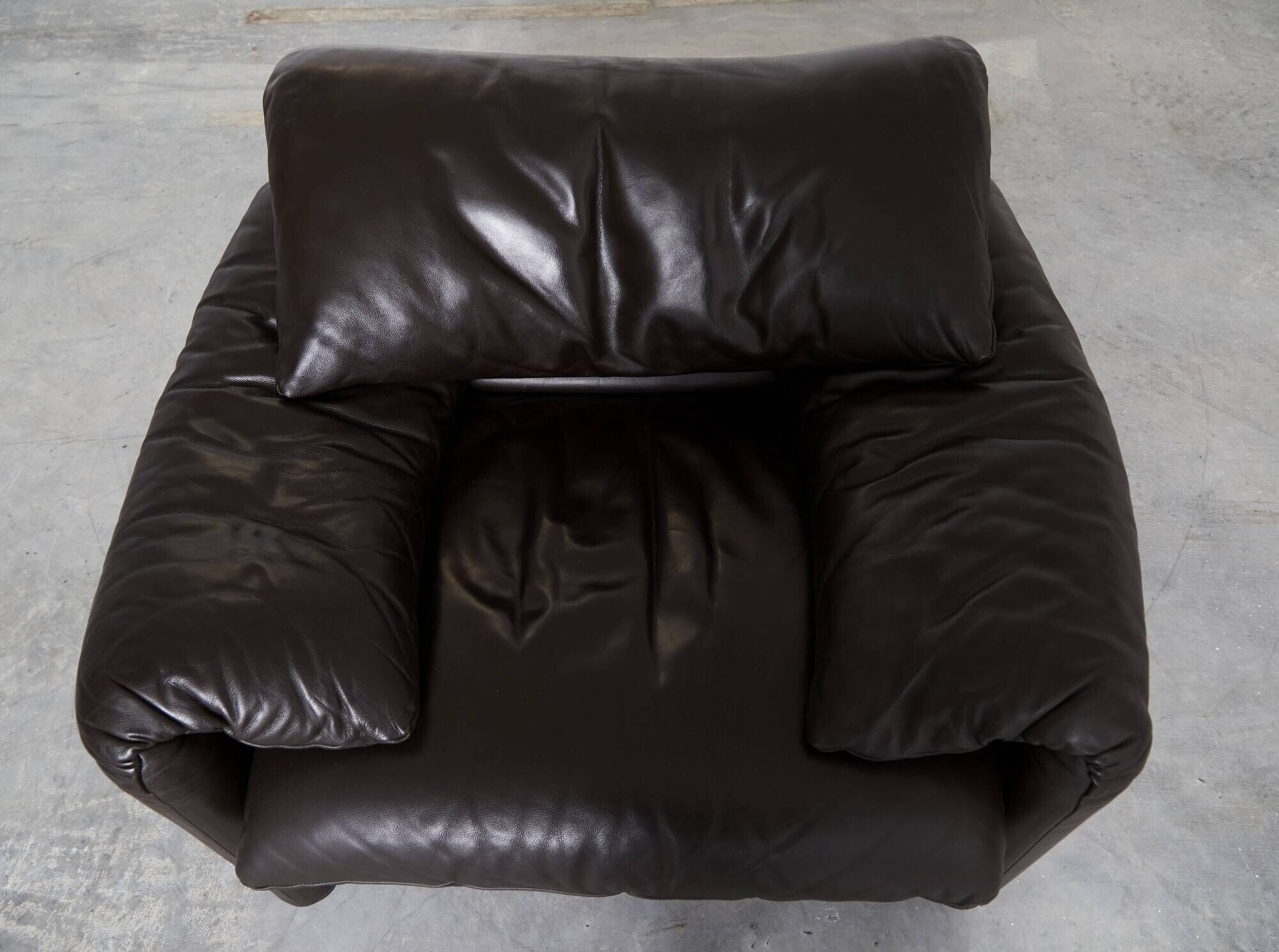 Leather Maralunga Lounge Chair and Ottoman by Vico Magistretti for Cassina