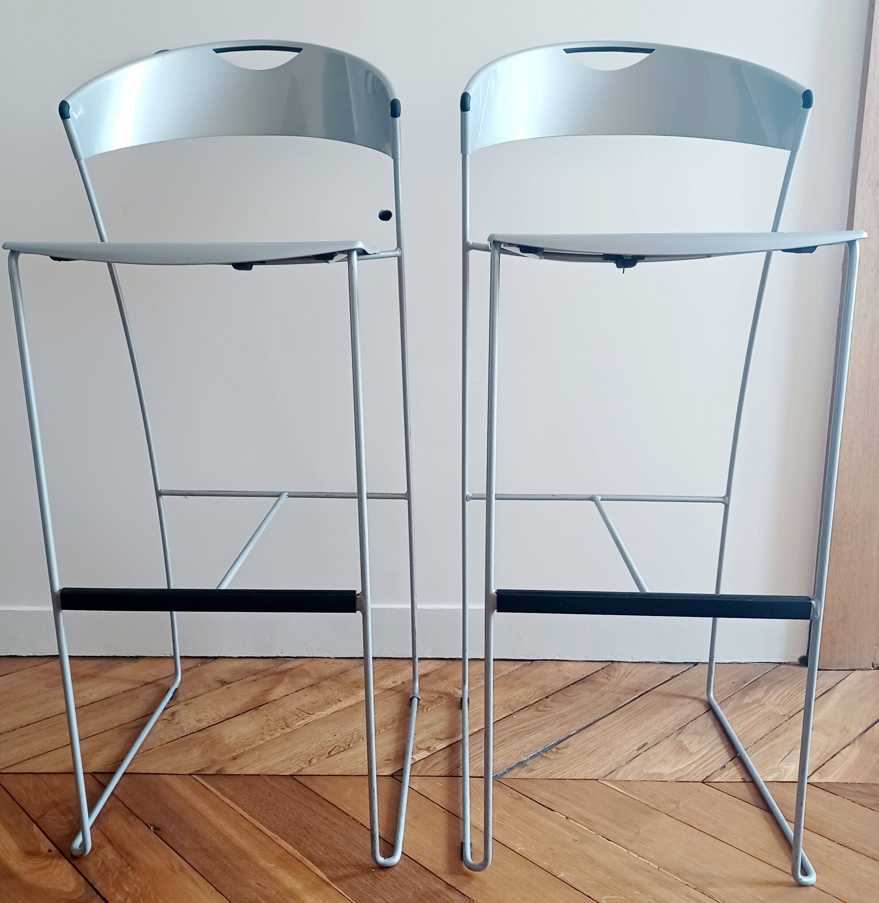 2 tabourets de bar, modèle Juliette par Cerruti Baleri