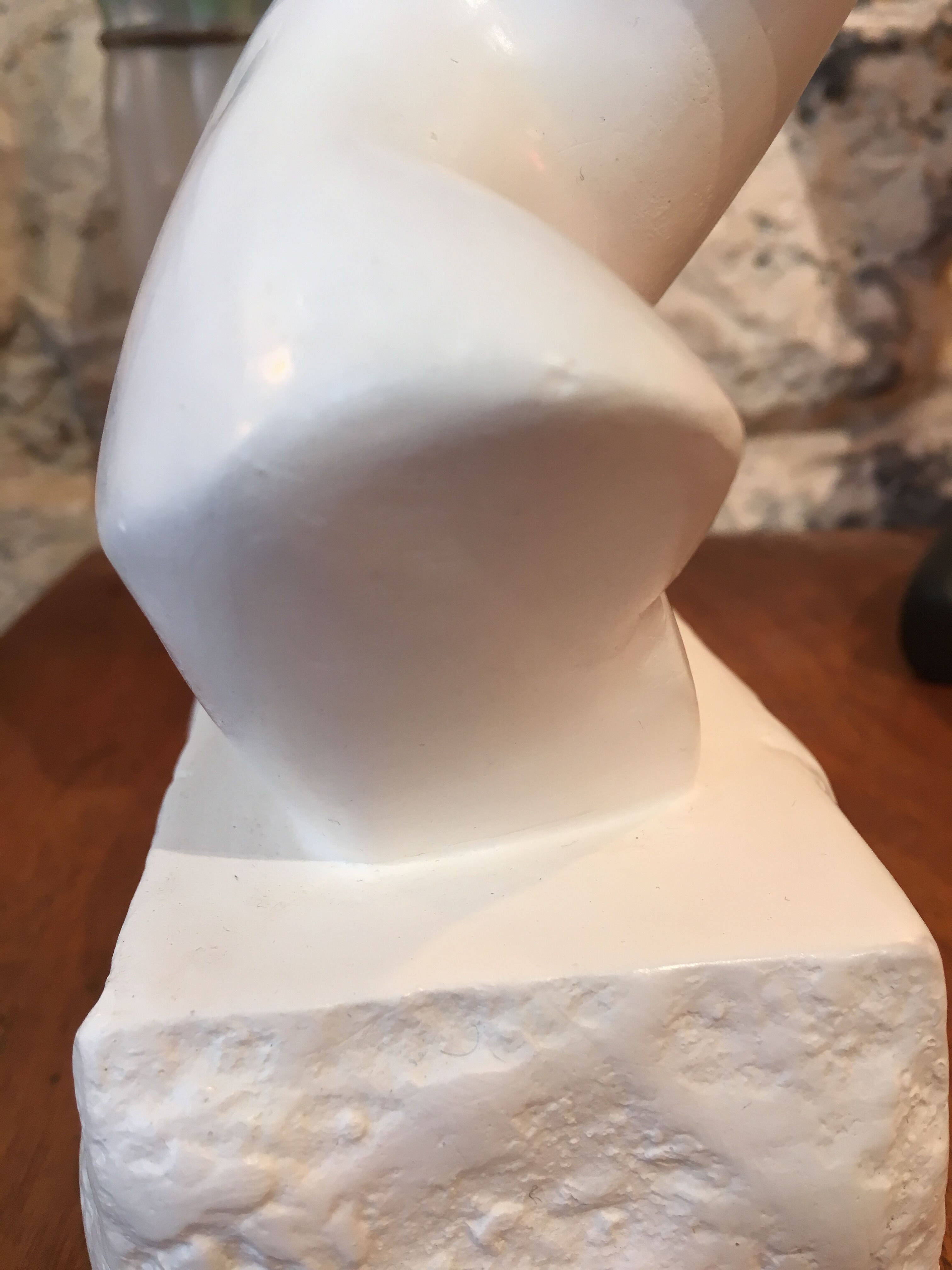 Statue ou buste en plâtre de jeune fille femme