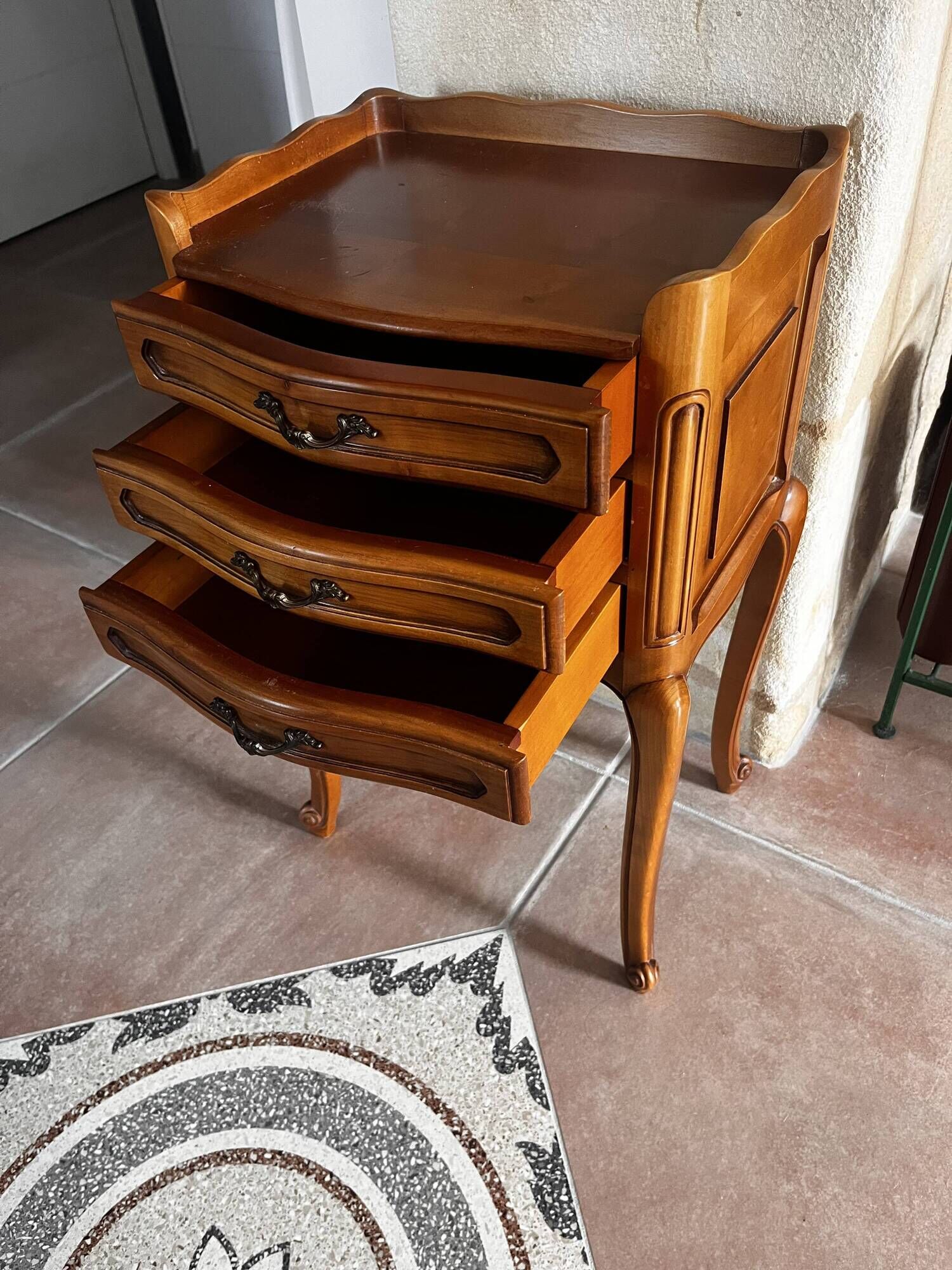 Bedside table