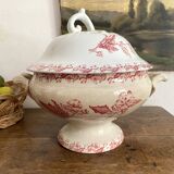 Antique ironstone tureen St Amand, Richelieu, 1920