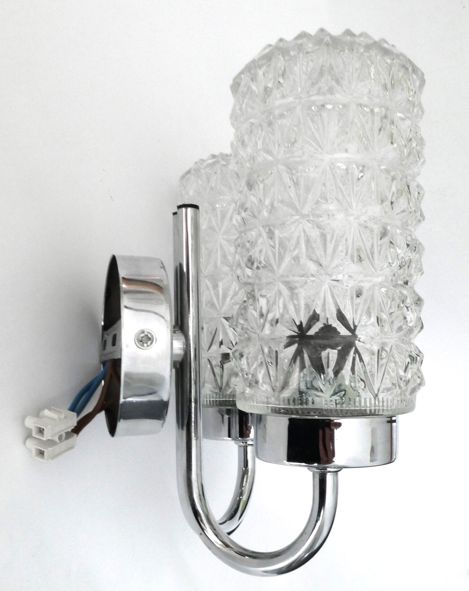 Double wall lamp 1970's chrome and glass