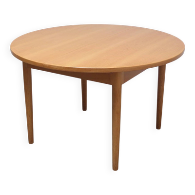 Table à manger ronde extensible en chêne par Van Den Berghe-Pauvers, années 1970.