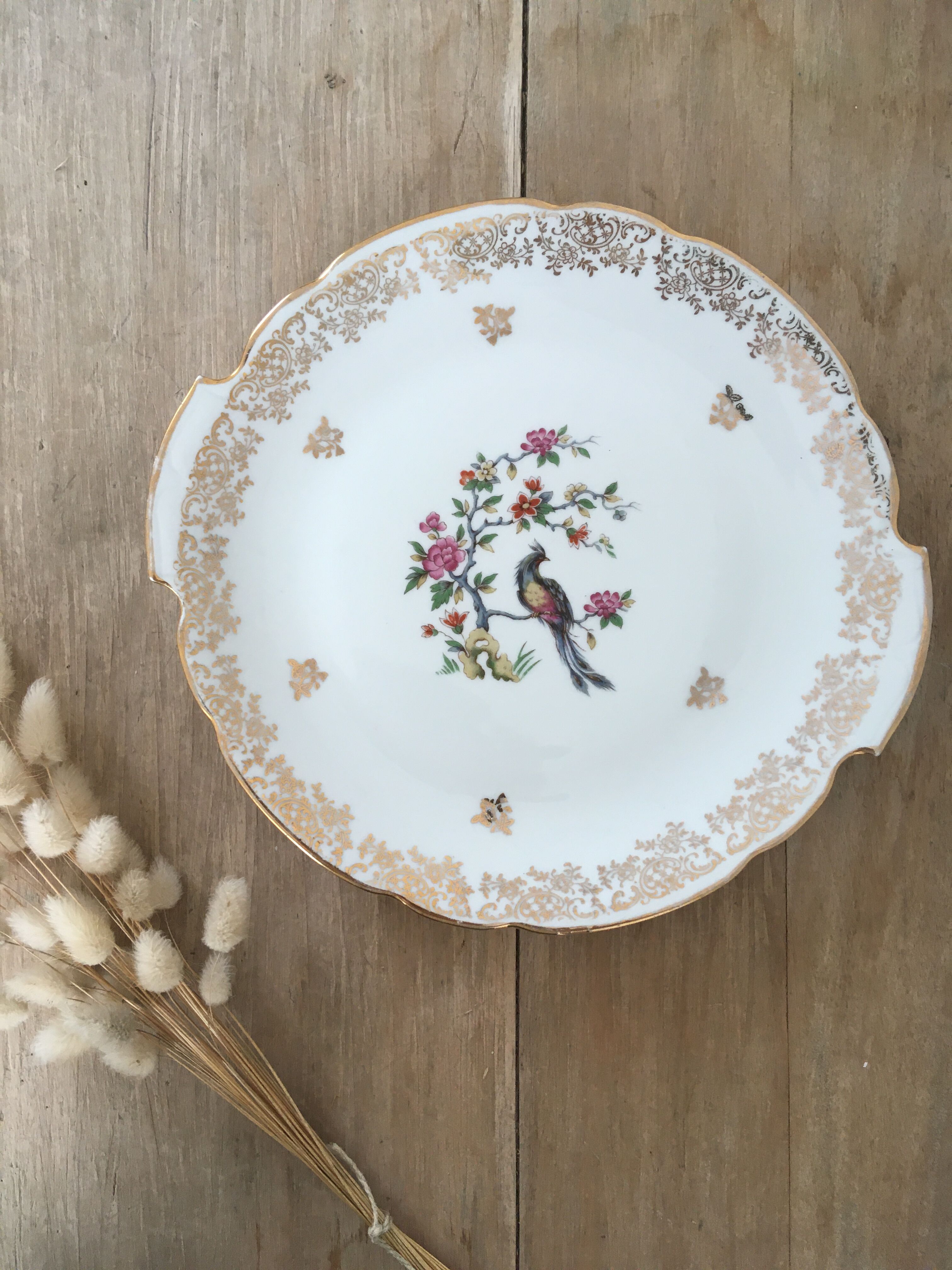 Porcelain cake dish bird of paradise