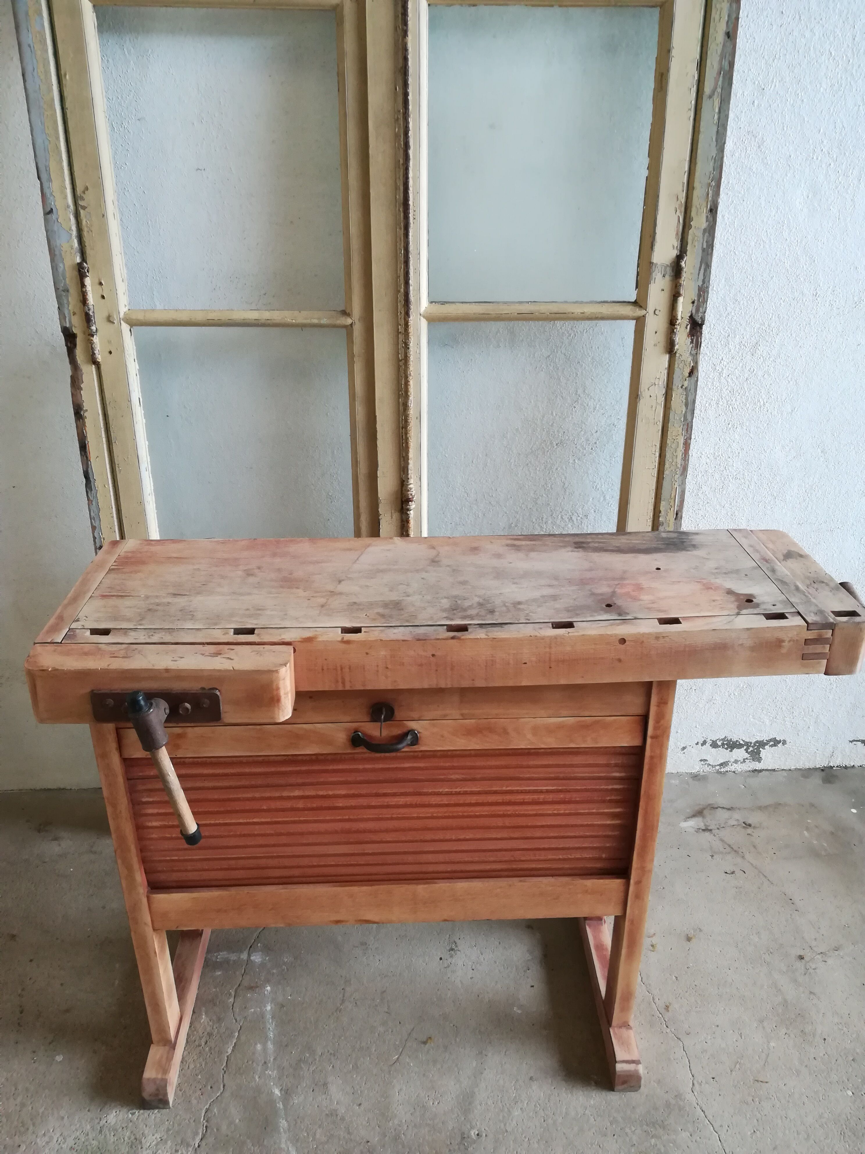 Small vintage established