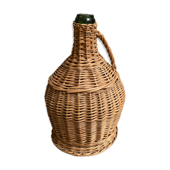 Lady Jeanne dressed in rattan