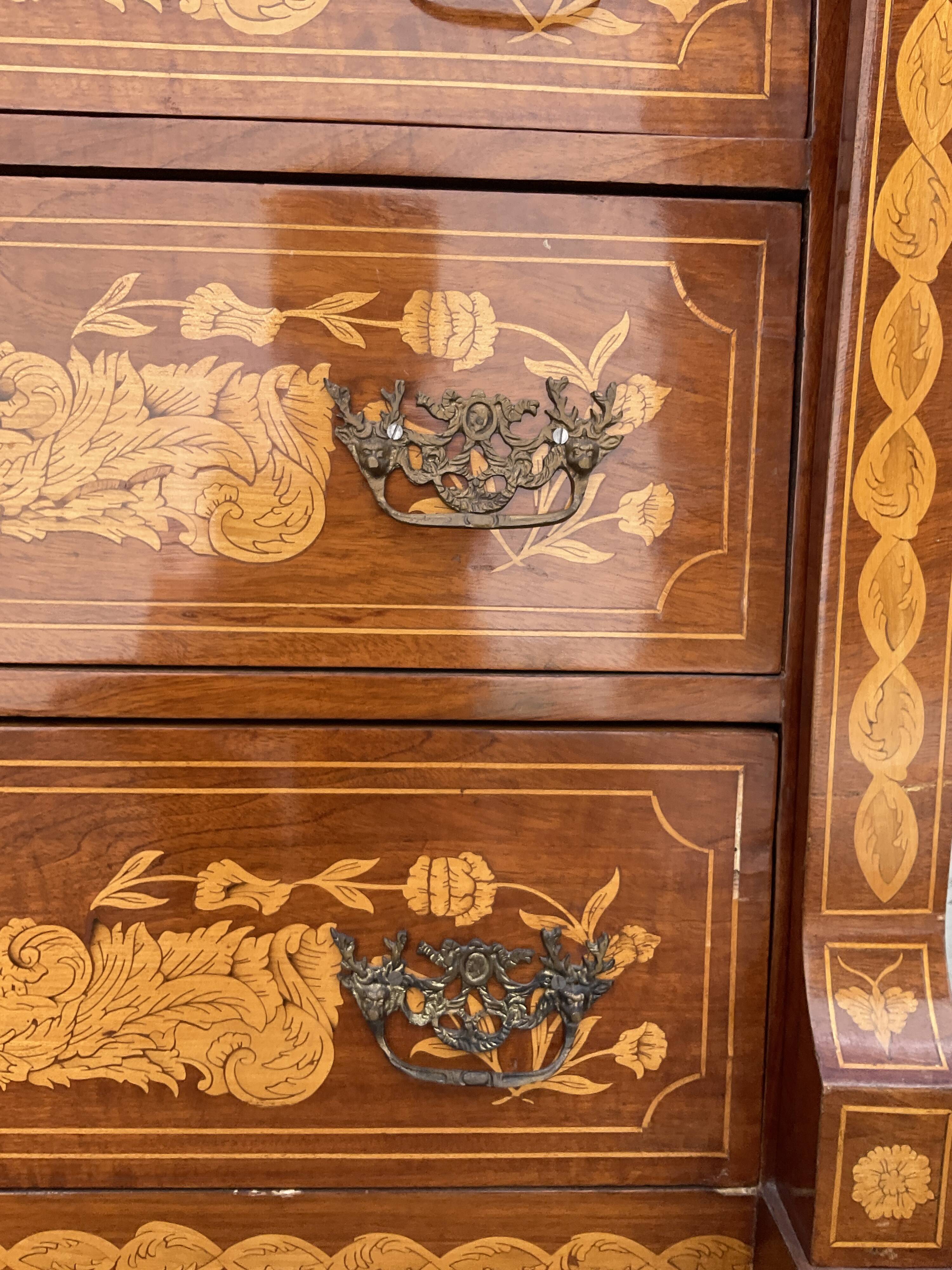 Commode marquèteries hollandaise