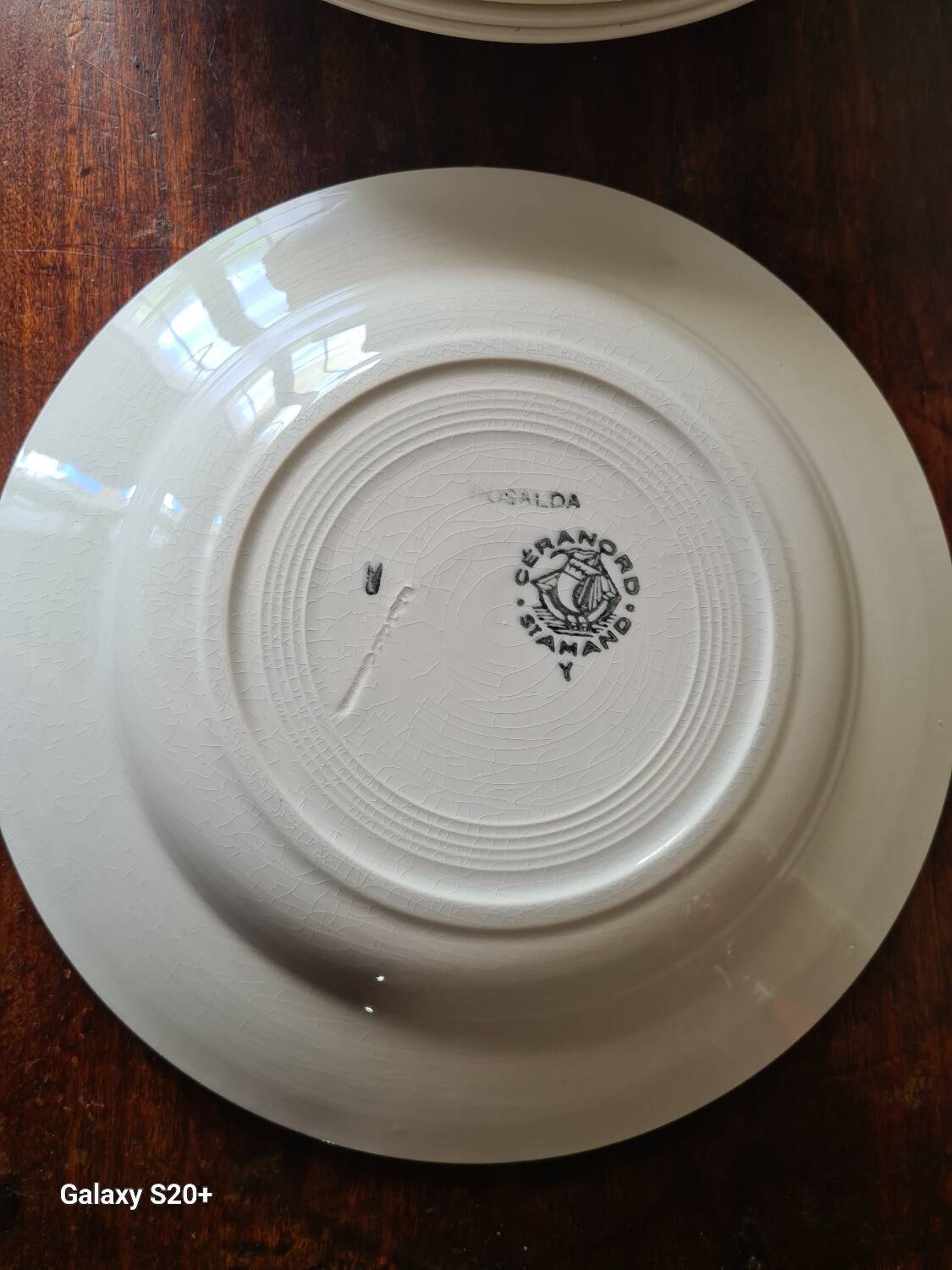 Six assiettes Ceranord