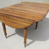 Table 6 feet with flap, opening on 2 extensions, Walnut