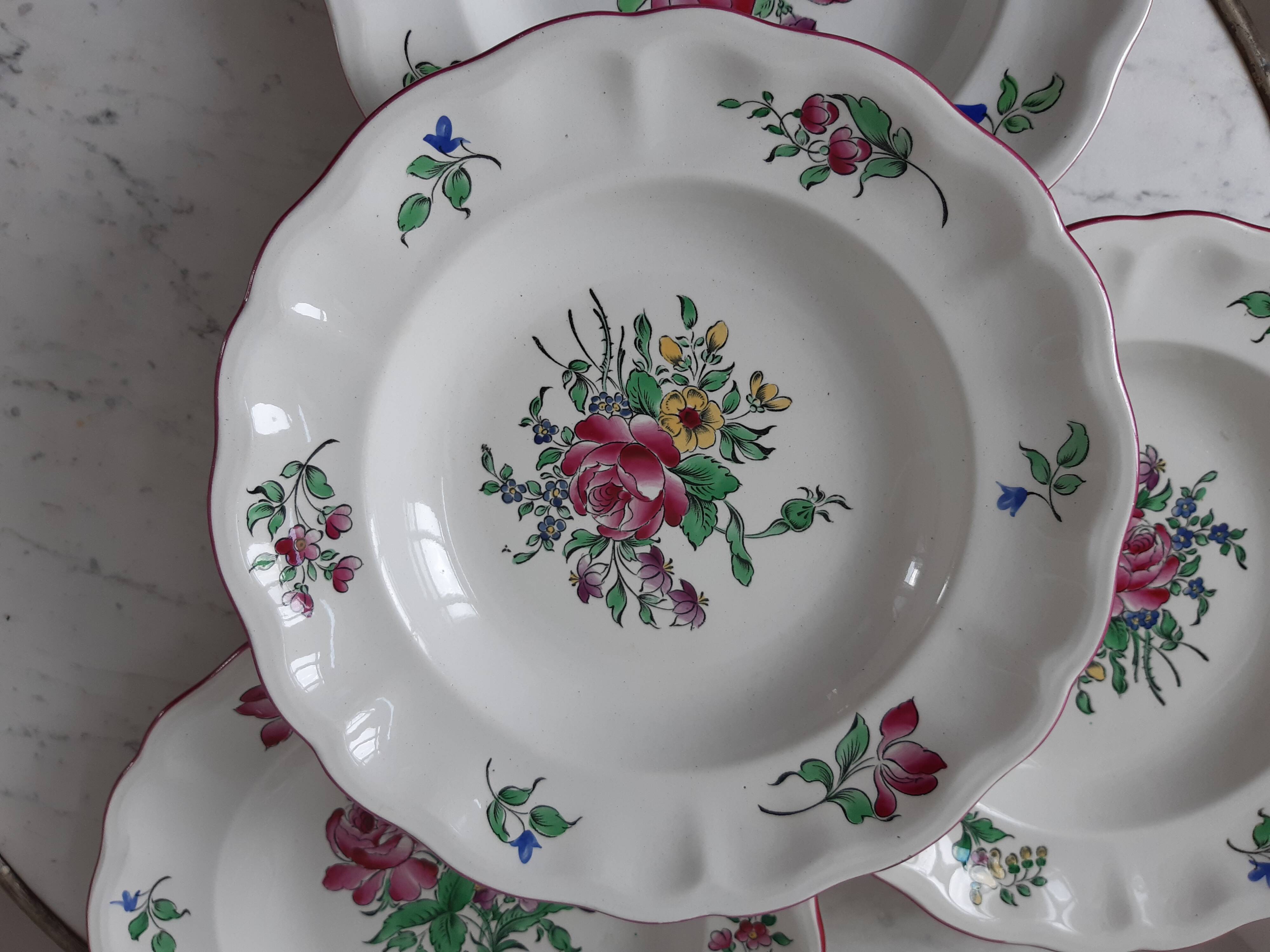 Lot de 4 assiettes creuses Luneville