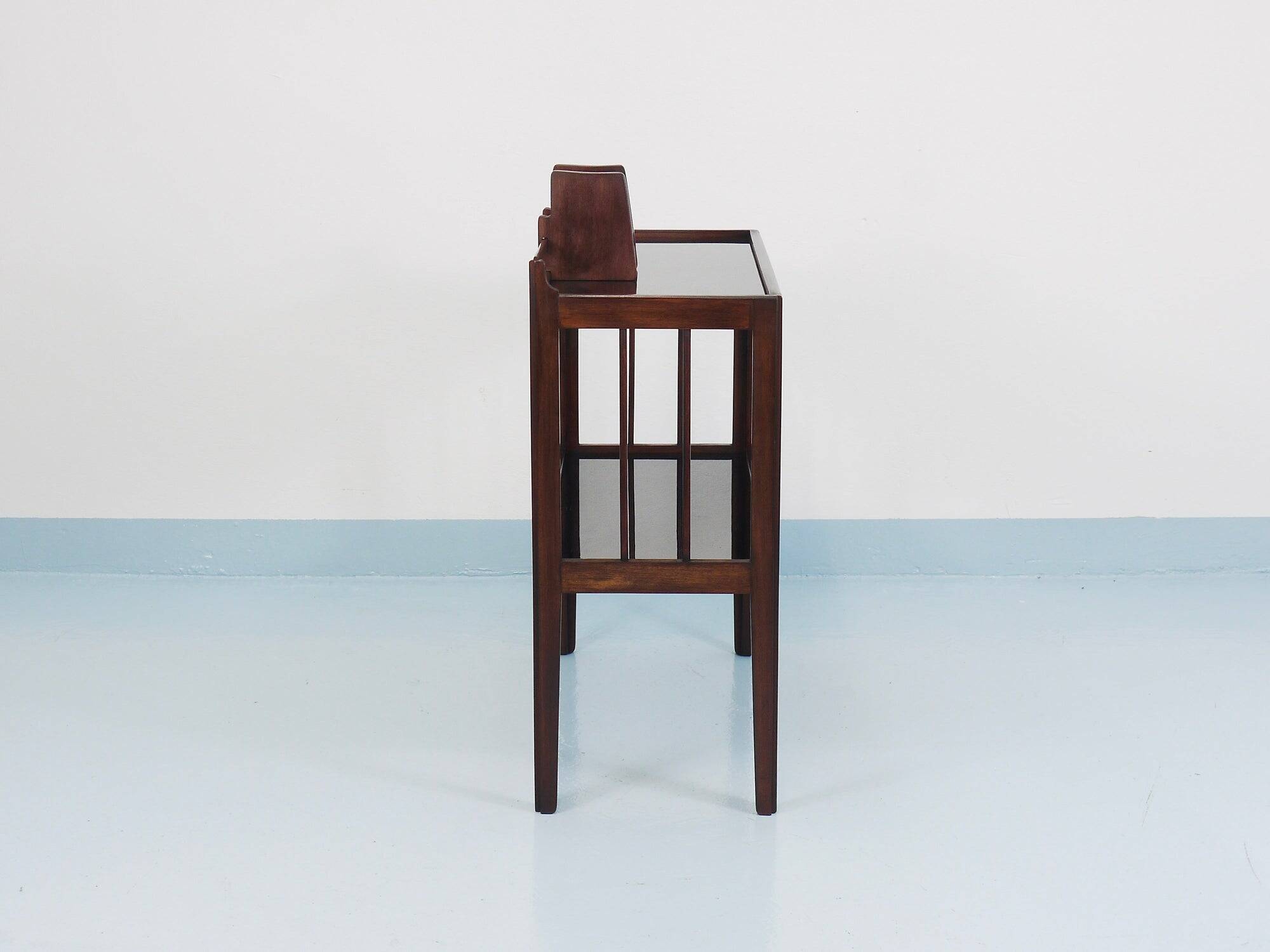 Hagenauer Jirasek unique side table, book shelf, Vienna, 1940s