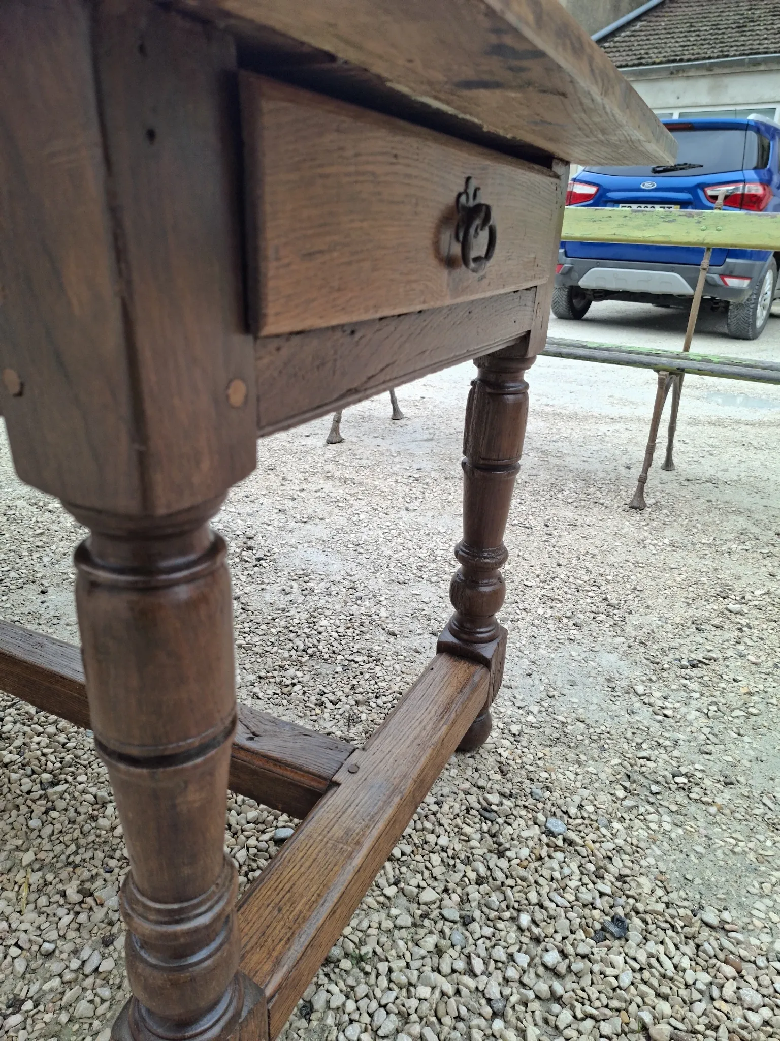 Rustic Burgundy farmhouse table from the 18th century in solid oak.