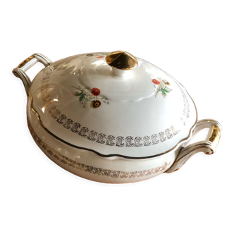 Vintage tureen stamped "Digouin & Sarreguemines"