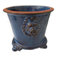 Cache pot terre cuite émaillé bleu vintage avec têtes de lion sur 3 pieds des années 60/70