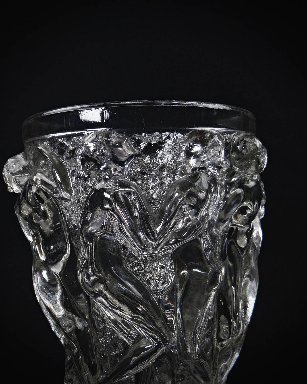 Unsigned Lalique Bacchantes vase in clear crystal, mid-20th century